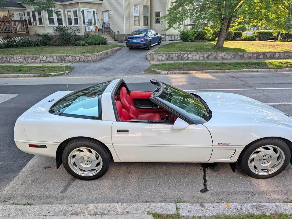 1996 Chevrolet Corvette C4 - Image 1 of 9