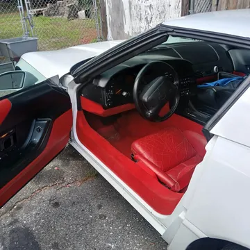 1996 Chevrolet Corvette C4 - Image 2 of 9