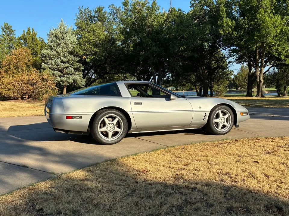 1996 Chevrolet Corvette C4 - Image 2 of 20