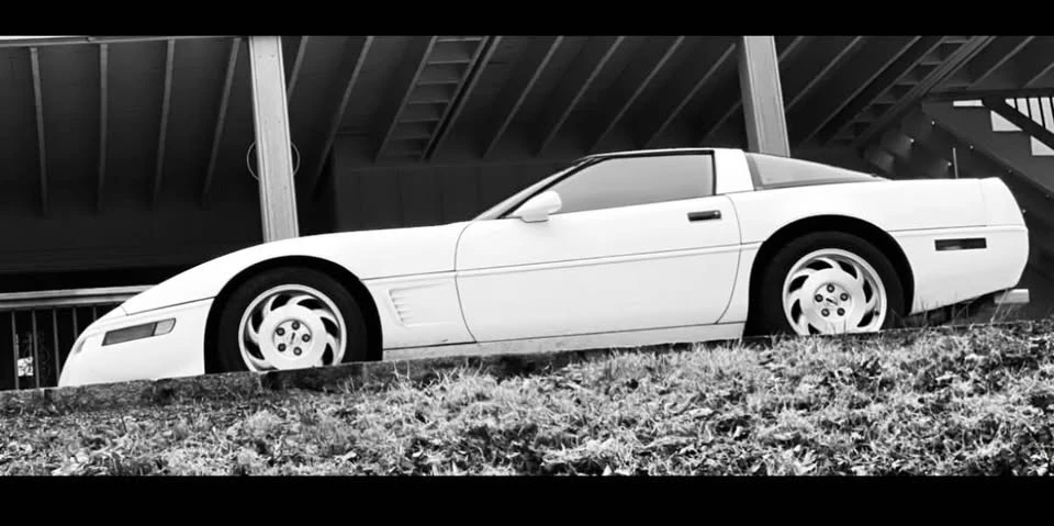 1996 Chevrolet Corvette C4 - Image 3 of 20