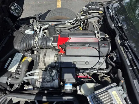 1996 Chevrolet Corvette C4 - Image 2 of 12