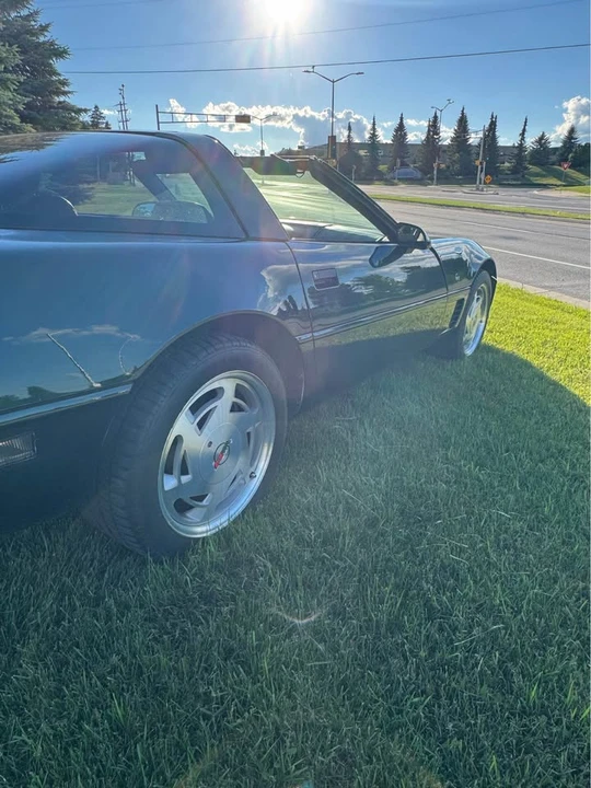 1996 Chevrolet Corvette C4 - Image 9 of 10