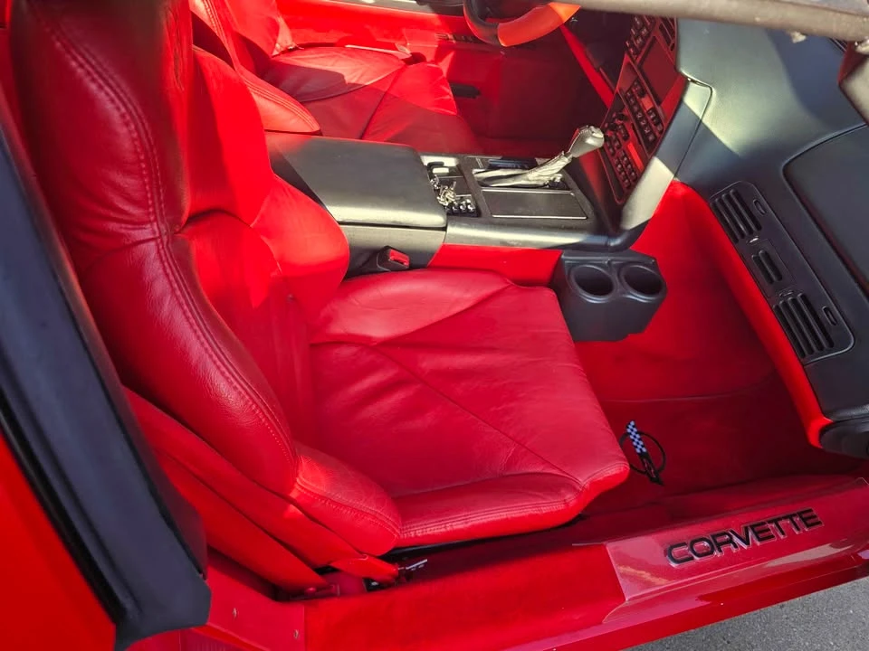 1996 Chevrolet Corvette C4 - Image 10 of 13