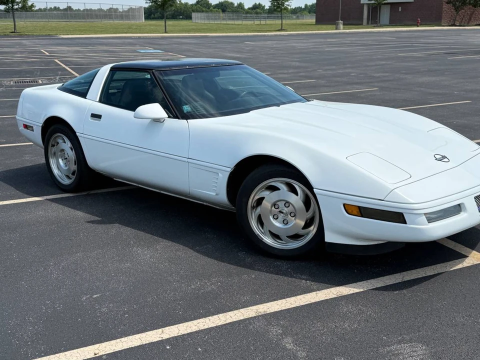 1996 Chevrolet Corvette C4 - Image 5 of 21