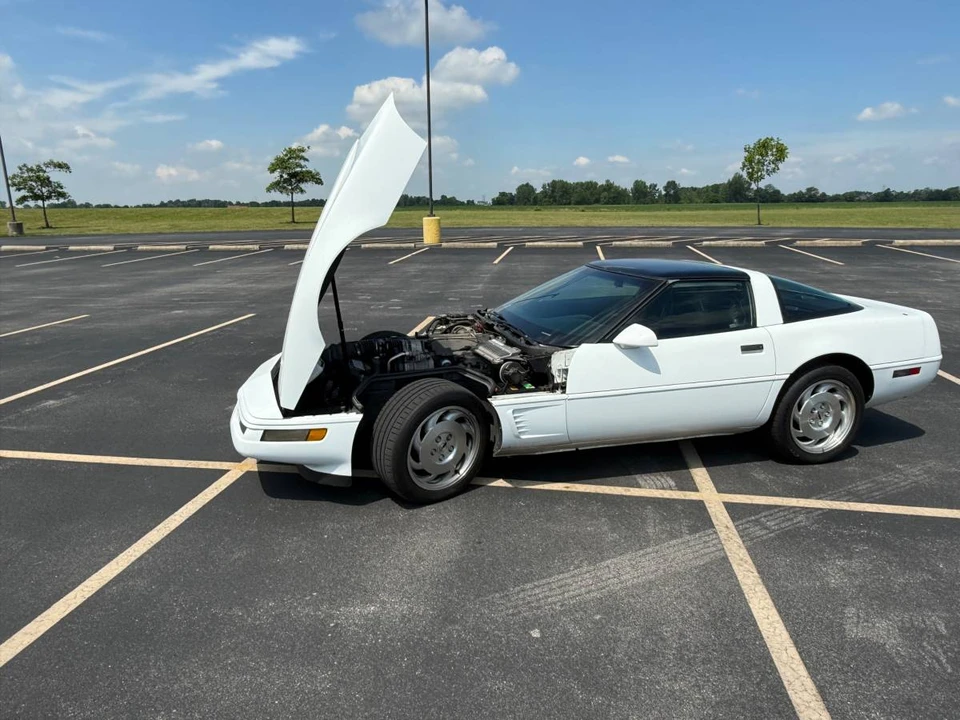 1996 Chevrolet Corvette C4 - Image 17 of 21