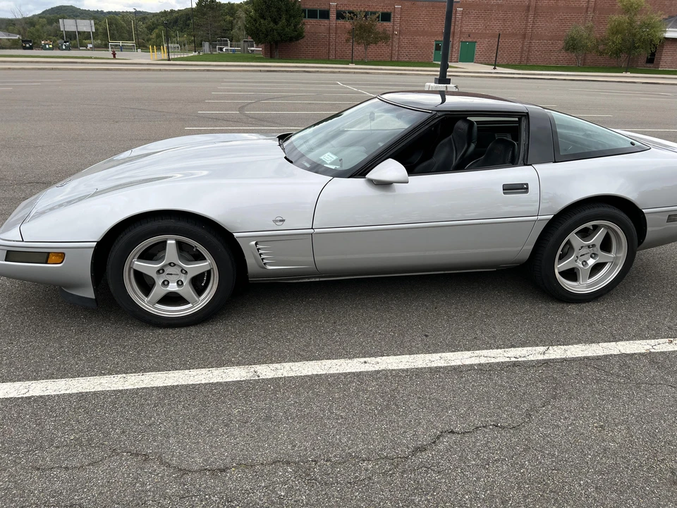 1996 Chevrolet Corvette C4 - Image 7 of 31
