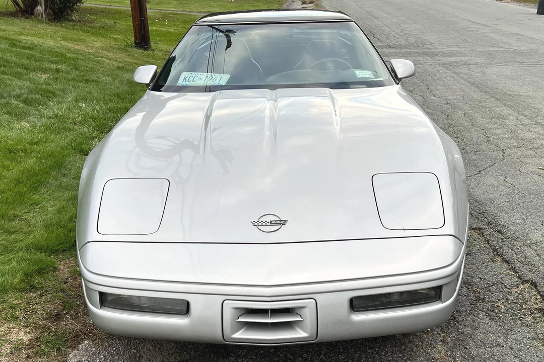 1996 Chevrolet Corvette C4 - Image 2 of 31