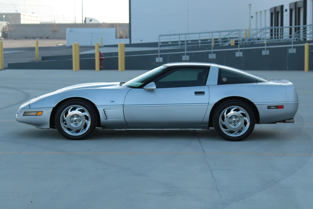 1996 Chevrolet Corvette C4 - Image 3 of 21