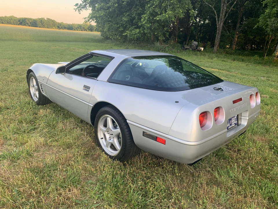 1996 Chevrolet Corvette C4 - Image 19 of 31