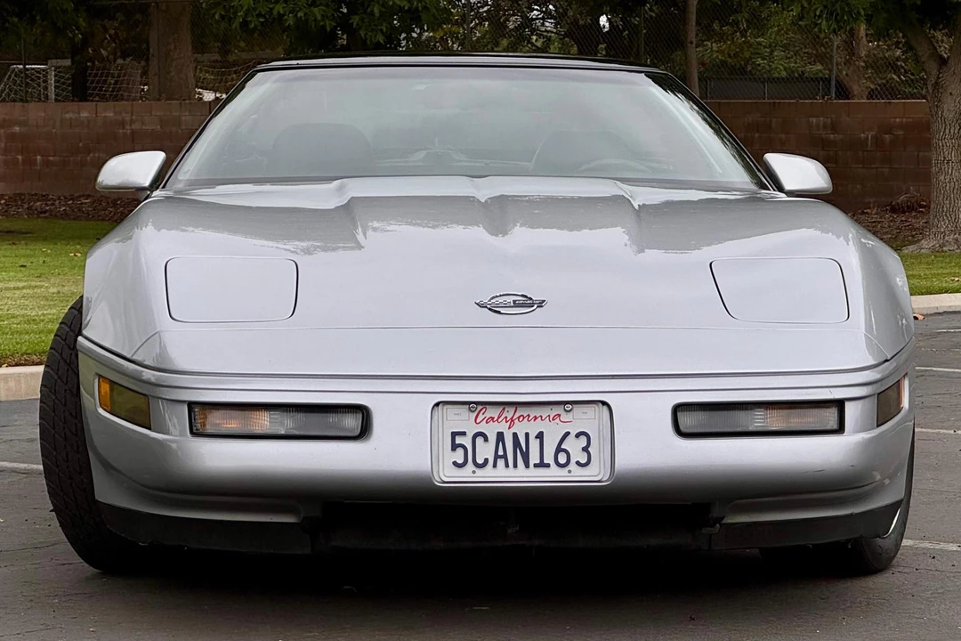 1996 Chevrolet Corvette C4 - Image 2 of 31