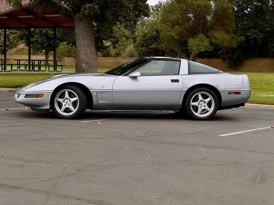 1996 Chevrolet Corvette C4 - Image 6 of 31