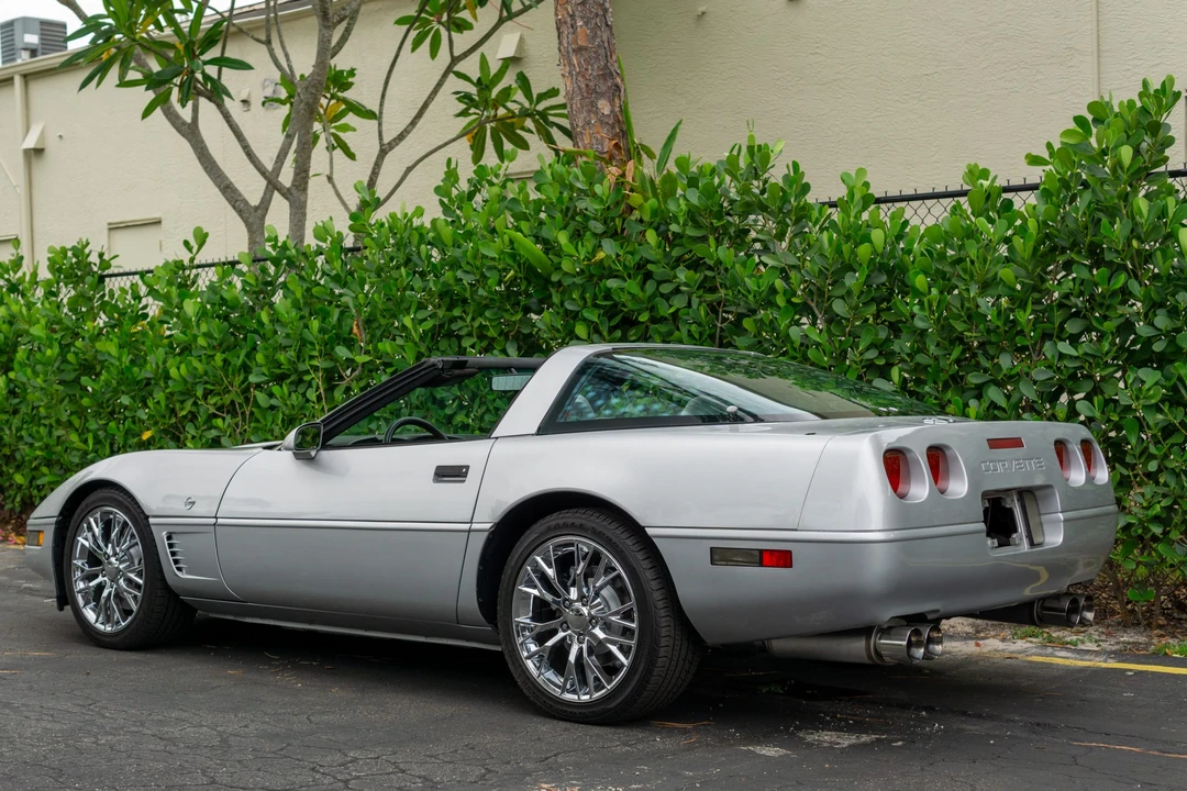 1996 Chevrolet Corvette C4 - Image 8 of 31