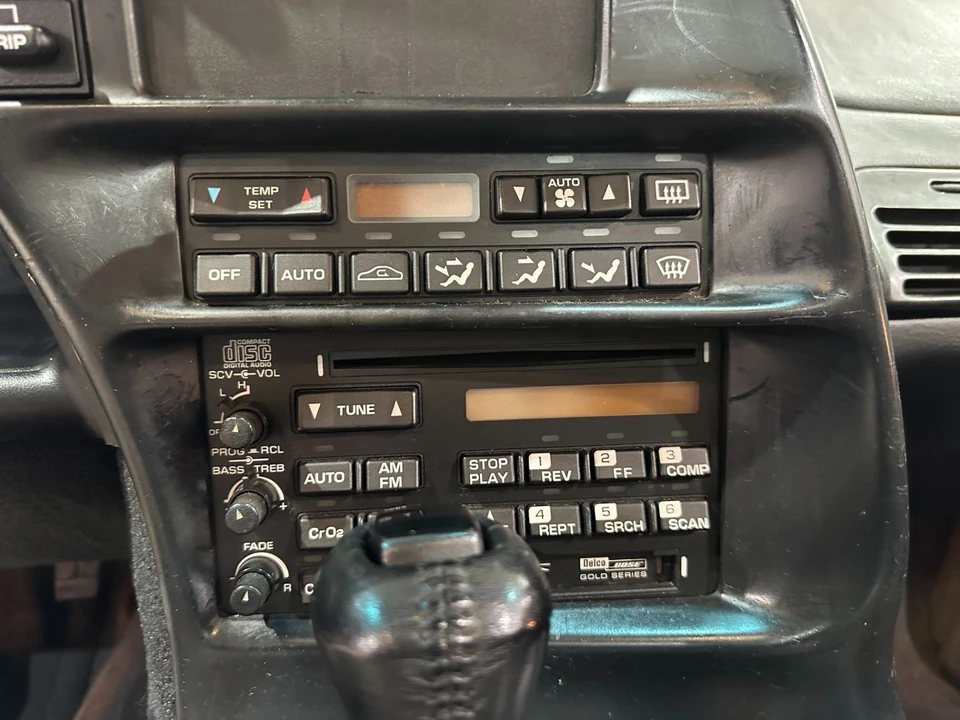 1996 Chevrolet Corvette C4 - Image 16 of 21
