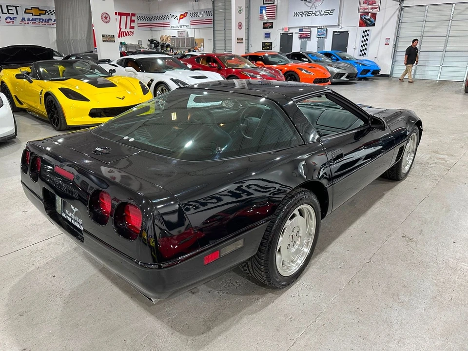 1996 Chevrolet Corvette C4 - Image 18 of 21
