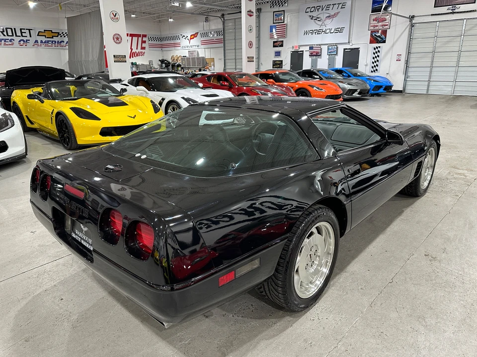 1996 Chevrolet Corvette C4 - Image 23 of 31