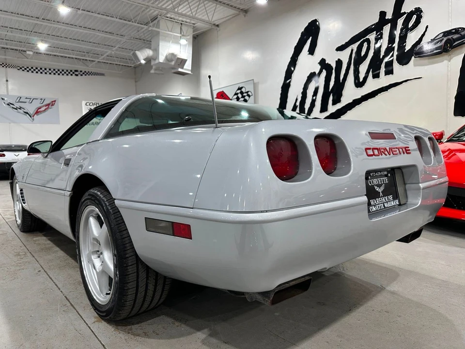 1996 Chevrolet Corvette C4 - Image 4 of 21