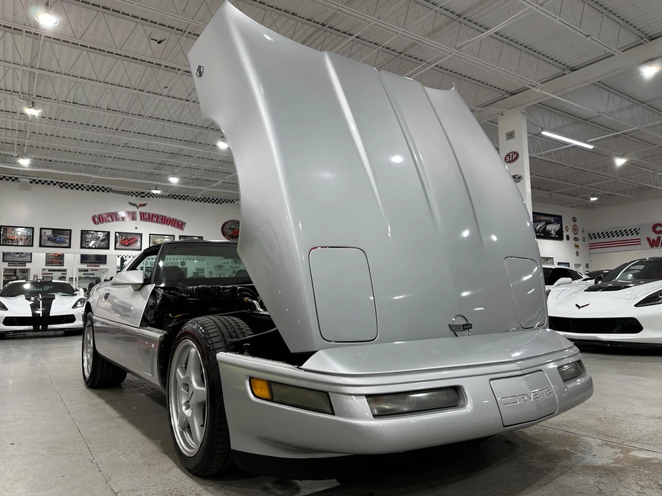 1996 Chevrolet Corvette C4 - Image 25 of 28