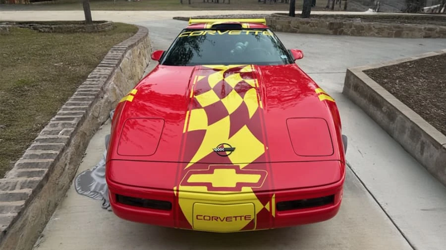 1996 Chevrolet Corvette C4 - Image 2 of 15