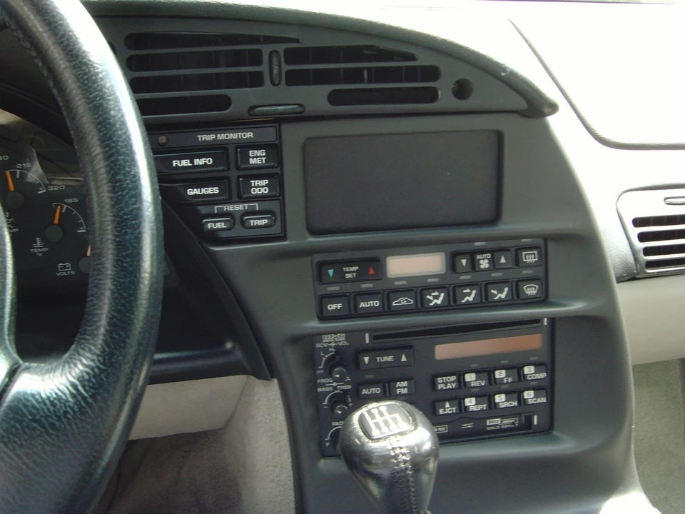 1996 Chevrolet Corvette C4 - Image 11 of 13