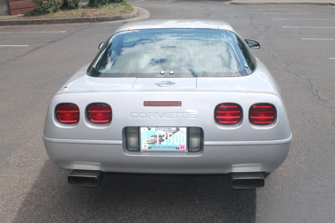 1996 Chevrolet Corvette C4 - Image 9 of 13