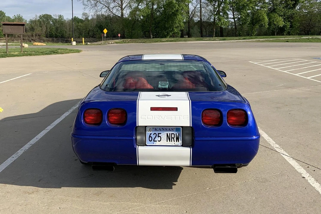 1996 Chevrolet Corvette C4 - Image 5 of 31
