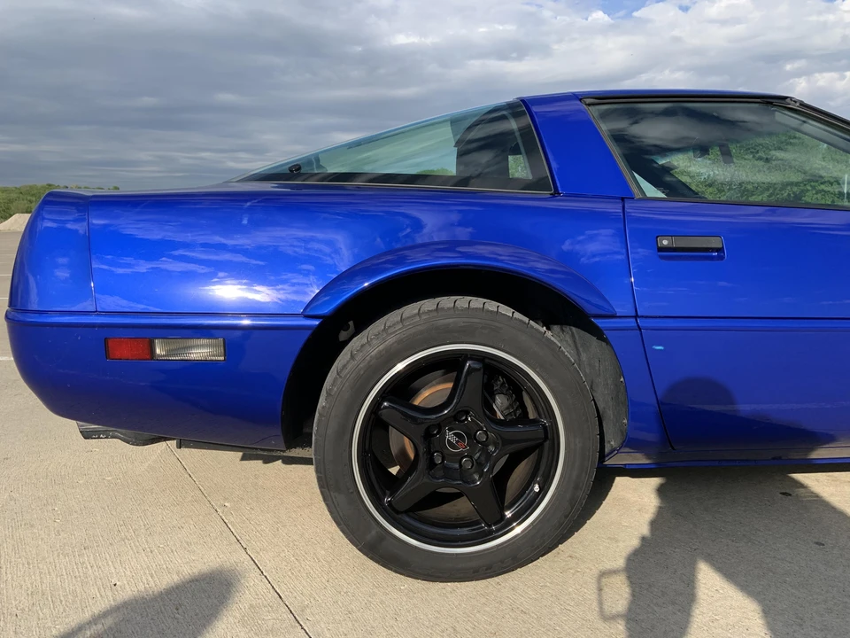 1996 Chevrolet Corvette C4 - Image 23 of 31