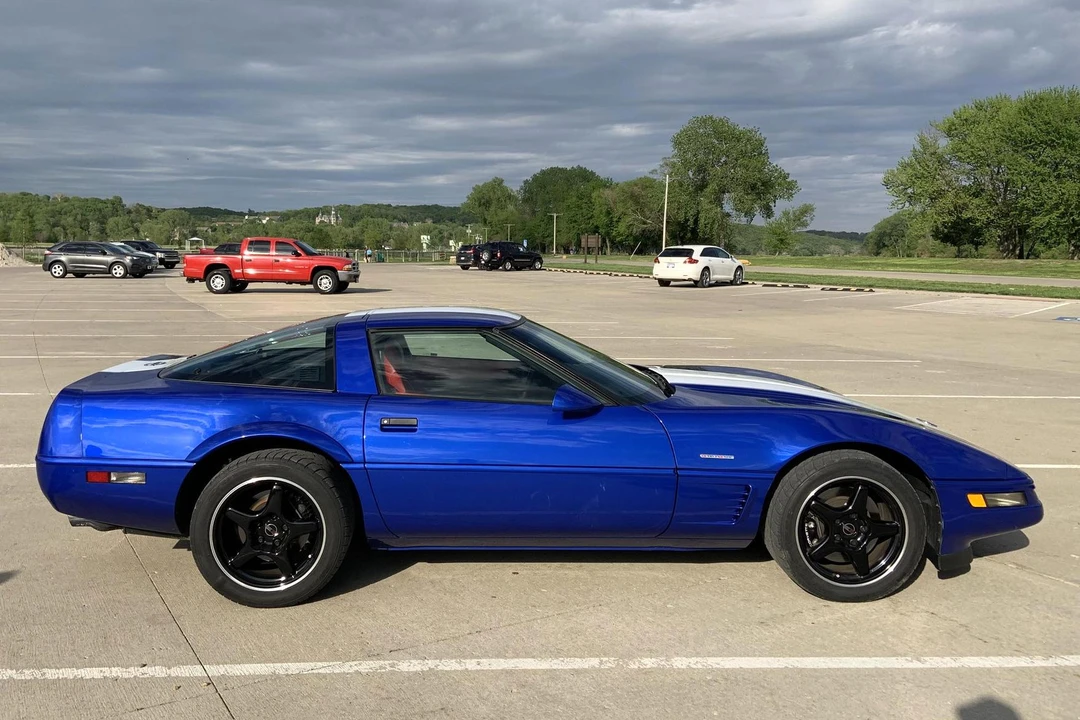 1996 Chevrolet Corvette C4 - Image 3 of 31