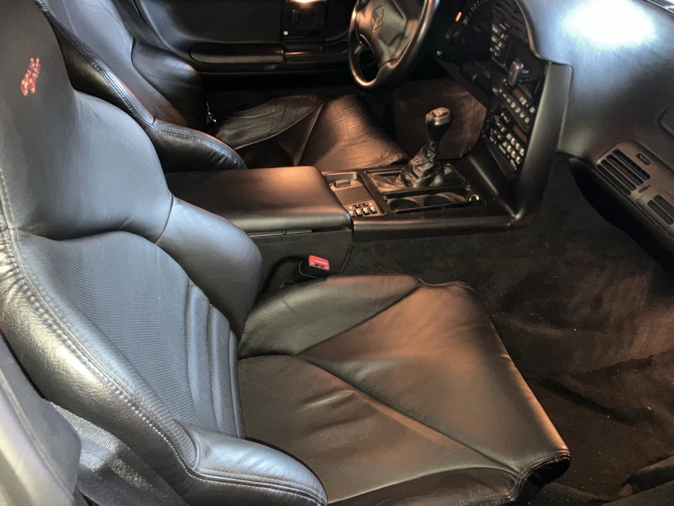 1996 Chevrolet Corvette C4 - Image 13 of 21