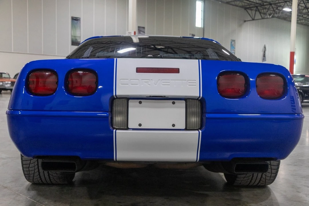1996 Chevrolet Corvette C4 - Image 5 of 21