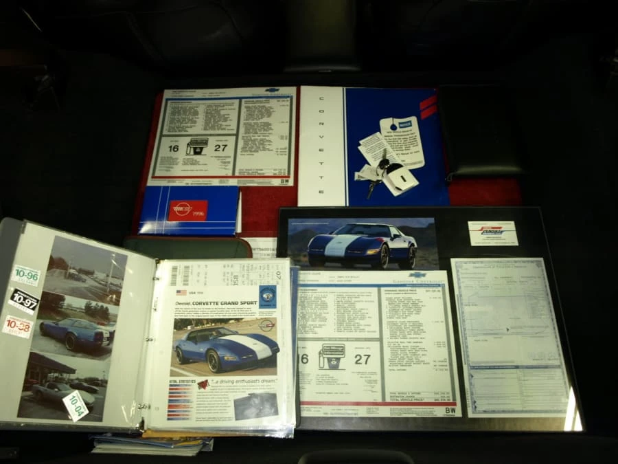 1996 Chevrolet Corvette C4 - Image 8 of 9