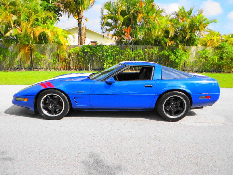 1996 Chevrolet Corvette C4 - Image 2 of 12