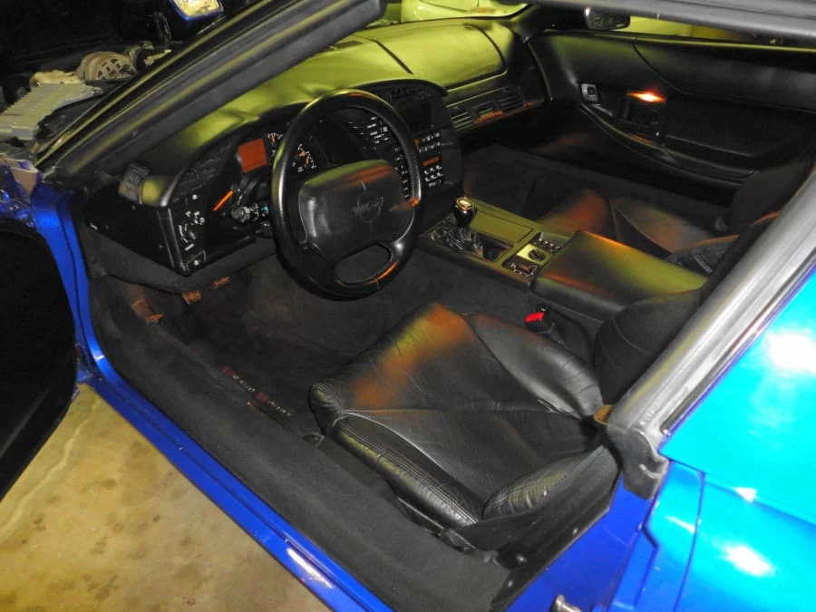 1996 Chevrolet Corvette C4 - Image 4 of 12