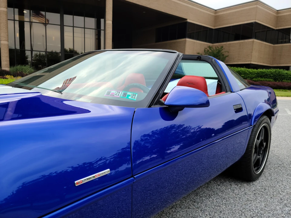 1996 Chevrolet Corvette C4 - Image 15 of 31
