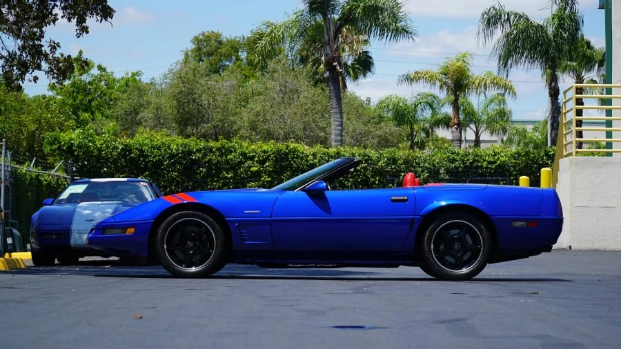 1996 Chevrolet Corvette C4 - Image 2 of 12