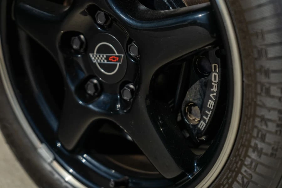 1996 Chevrolet Corvette C4 - Image 13 of 31