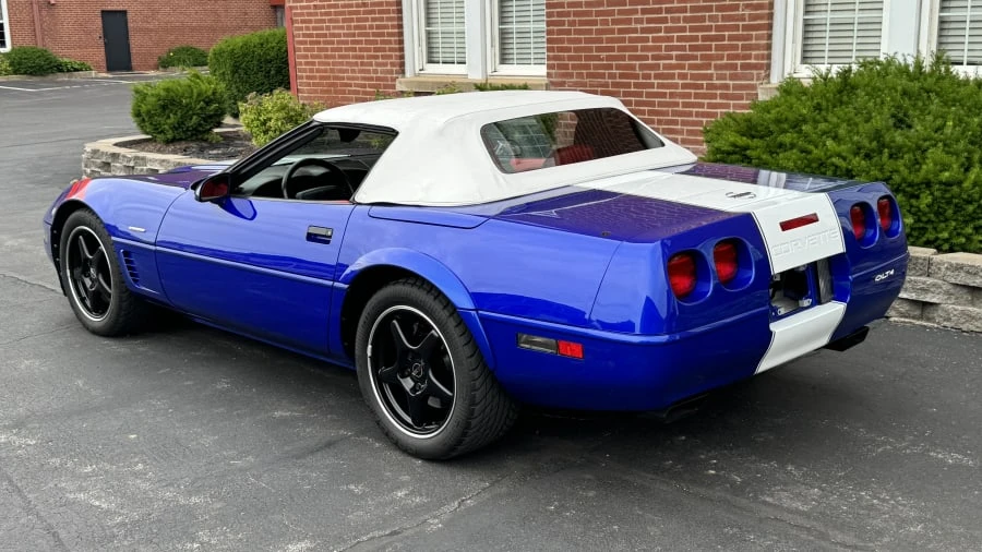 1996 Chevrolet Corvette C4 - Image 6 of 15