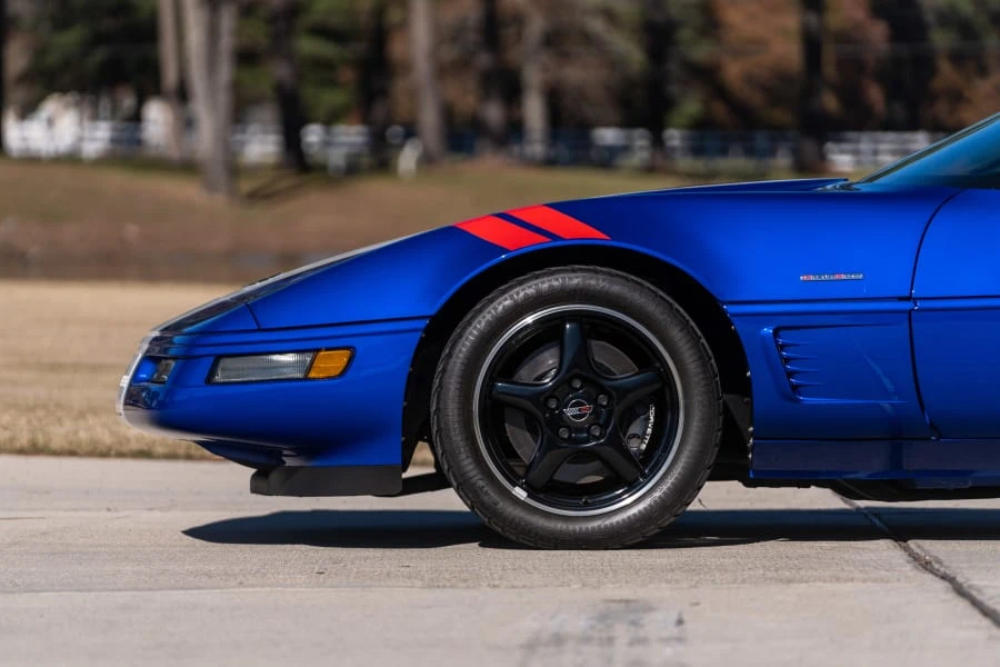 1996 Chevrolet Corvette C4 - Image 17 of 31