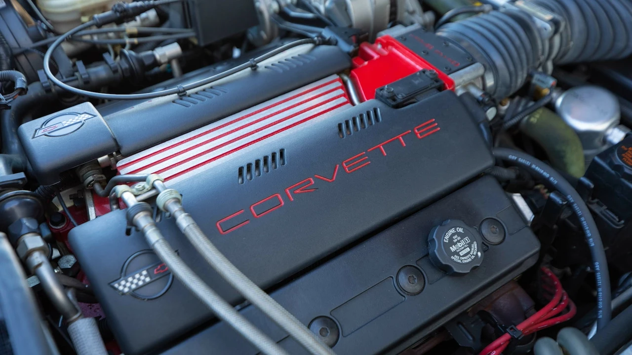 1996 Chevrolet Corvette C4 - Image 18 of 30