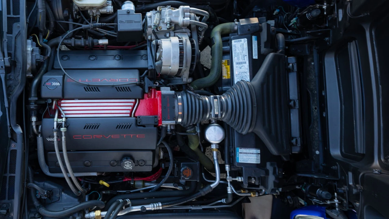 1996 Chevrolet Corvette C4 - Image 22 of 30