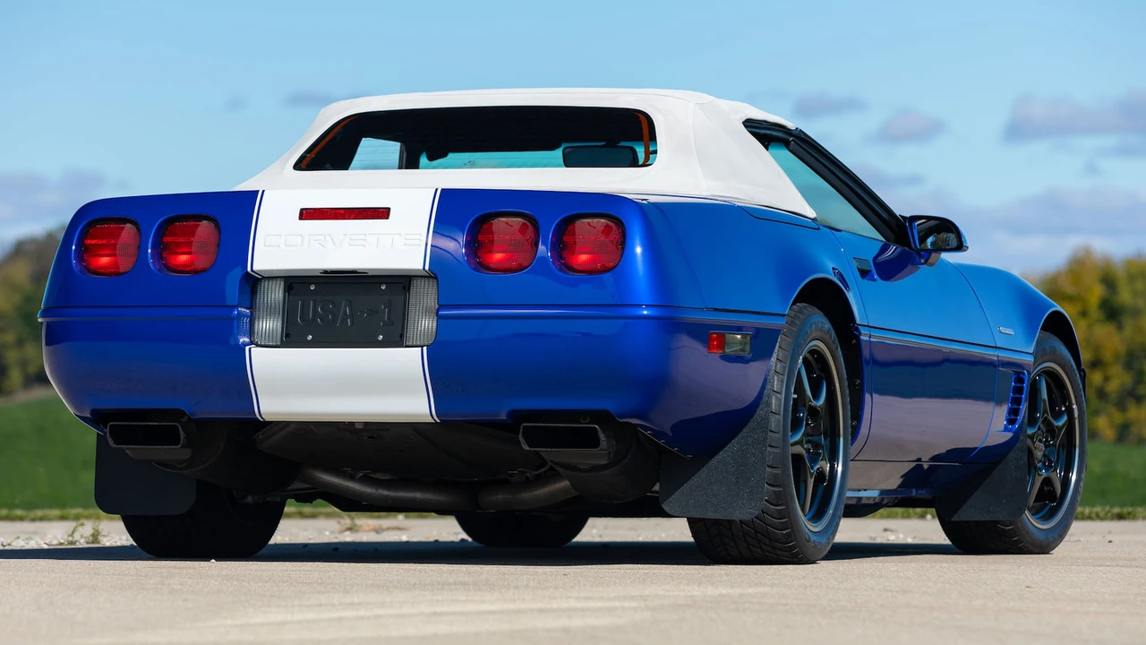 1996 Chevrolet Corvette C4 - Image 3 of 30