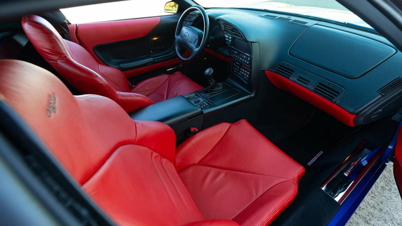 1996 Chevrolet Corvette C4 - Image 5 of 30