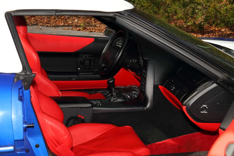 1996 Chevrolet Corvette C4 - Image 14 of 25