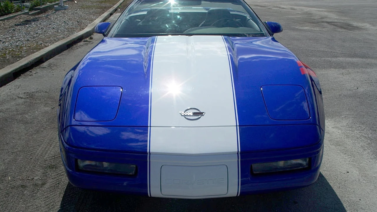 1996 Chevrolet Corvette C4 - Image 9 of 20