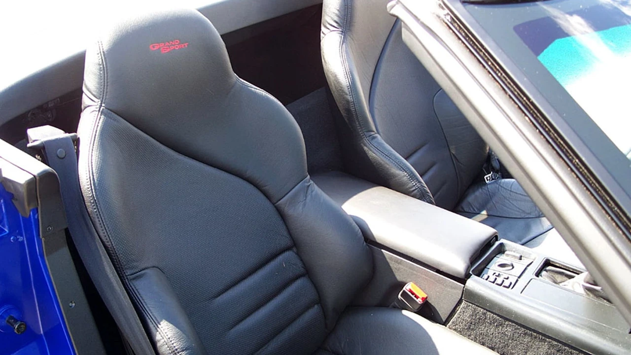 1996 Chevrolet Corvette C4 - Image 3 of 20