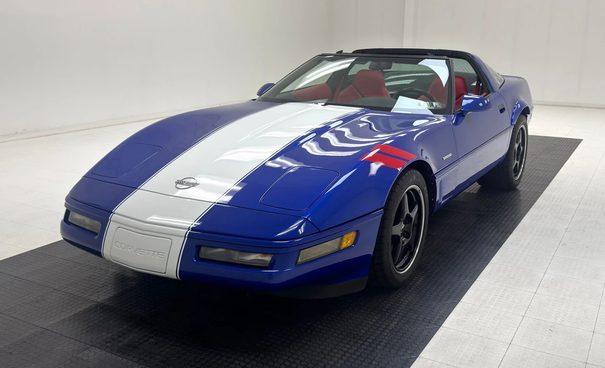 1996 Chevrolet Corvette C4 Grand Sport - Image 2 of 31