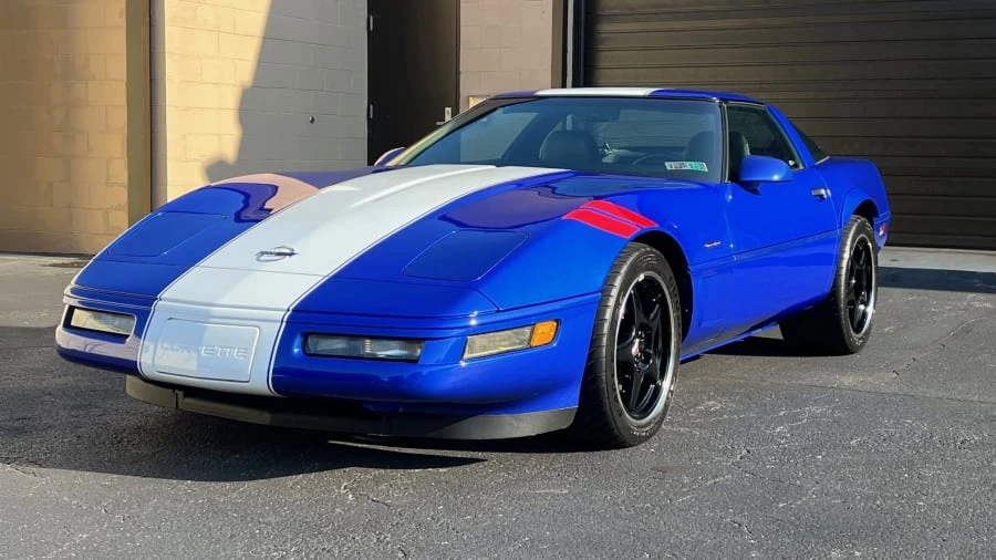 1996 Chevrolet Corvette C4 - Image 2 of 8