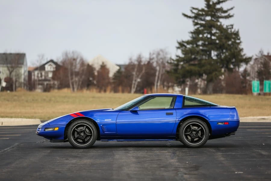 1996 Chevrolet Corvette C4 - Image 2 of 12