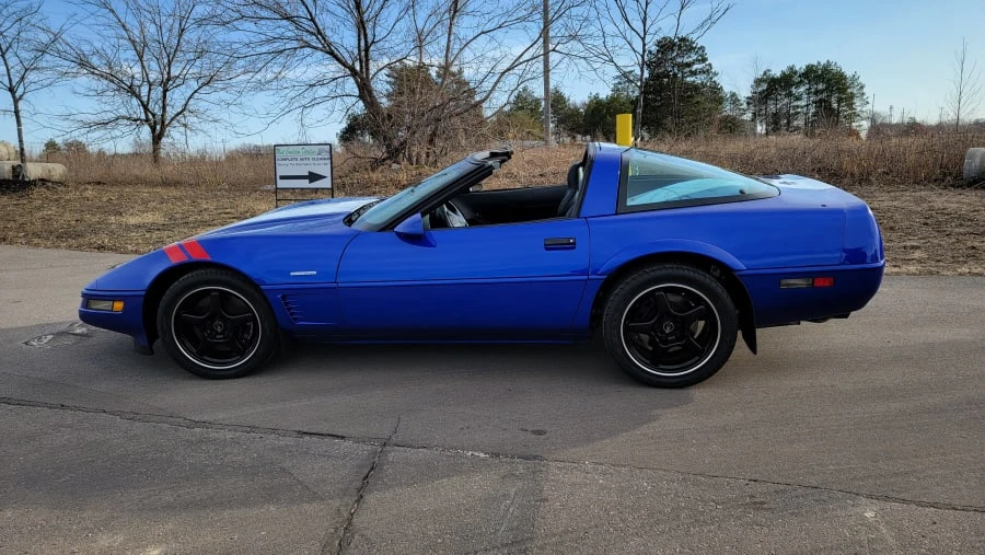 1996 Chevrolet Corvette C4 - Image 16 of 30