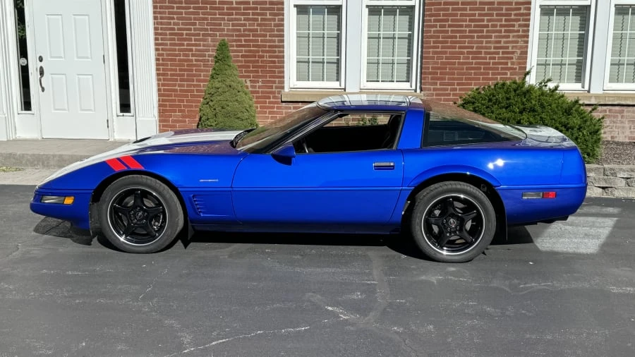 1996 Chevrolet Corvette C4 - Image 2 of 9