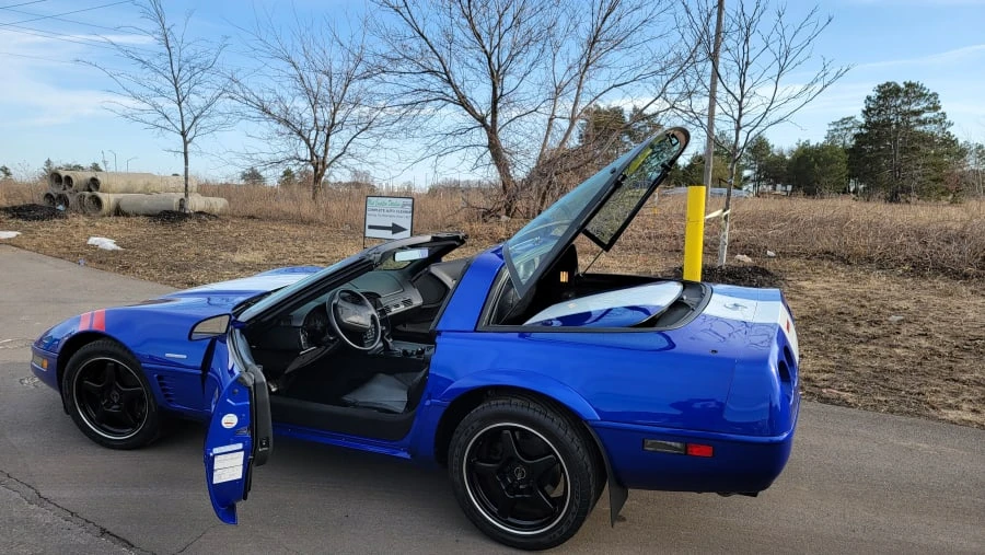 1996 Chevrolet Corvette C4 - Image 12 of 30